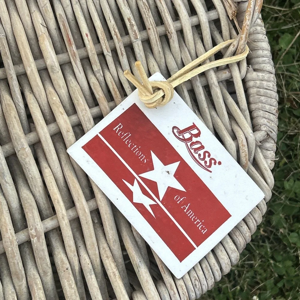 Bass Reflections Of America Picnic Basket - Hand Painted Flowers